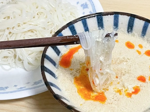 めんつゆに飽きたら試して! 材料3つを混ぜるだけの『そうめんつゆ』が「クリーミーで濃厚」「麺に絡む」