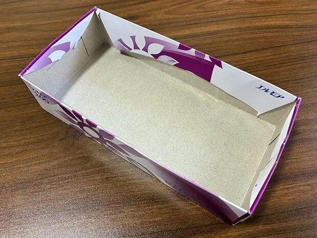 箱ティッシュをリメイクした収納ケース（撮影：grapeライフハック編集部）
