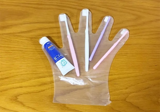 ビニール手袋の活用写真（撮影：grapeライフハック編集部）