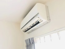 「エアコンをつけたまま窓を5分開けて」　換気の正解に「もっと早く知りたかった」【使い方の工夫4選】