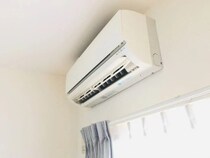 「エアコンをつけたまま窓を5分開けて」　換気の正解に「もっと早く知りたかった」【使い方の工夫4選】