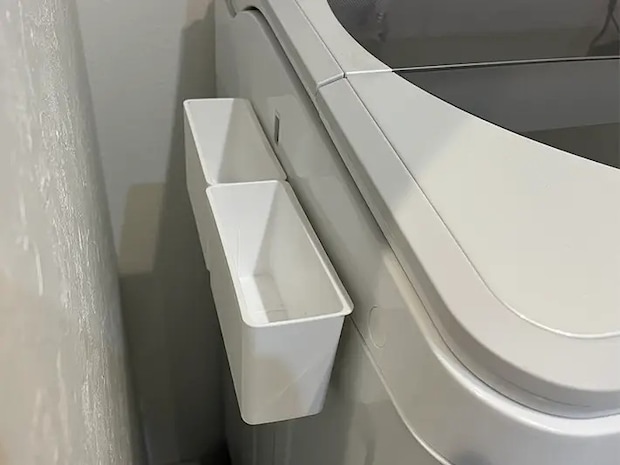洗濯機にワイドポケット（マグネット）の写真（撮影：grapeライフハック編集部）