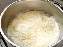 再沸騰したら『火を止める』だけ　そうめんの仕上がりに「夏中ずっとやる」【料理テク4選】