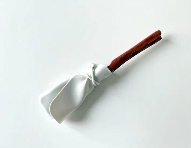 紐をとめた画像（撮影：エニママ）