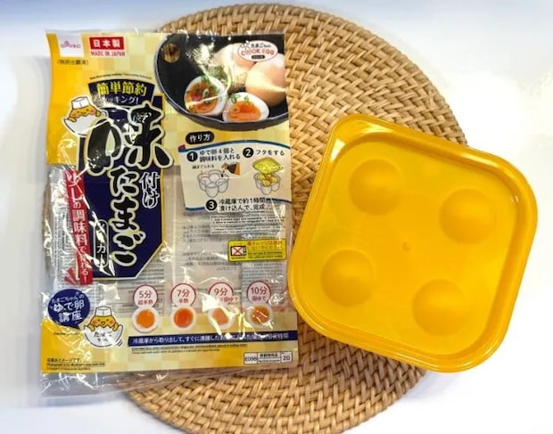 『味付けたまごメーカー』のパッケージと中身（撮影：grapeフード編集部）
