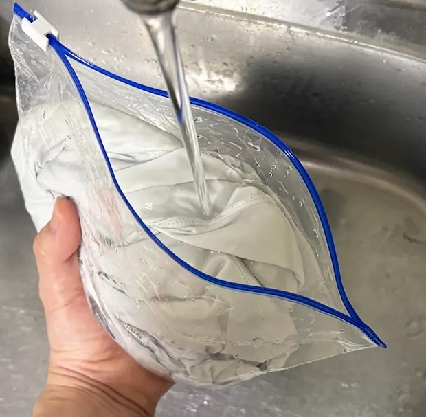 ジッパーつき袋の画像