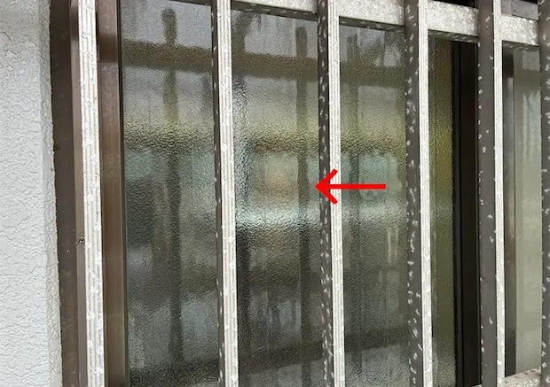 窓の写真（撮影：grapeライフハック編集部）