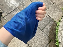 水で濡らした冷感タオル、使うの待った！　メーカーが教える“正しい使い方”は