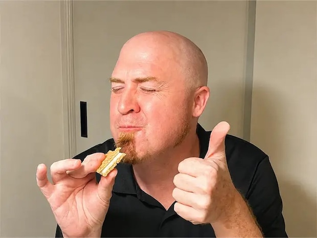 外国人のおすすめのコンビニチョコの写真（撮影：grapeフード編集部）