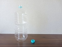 空のペットボトルキャップは捨てないで！　家中で役立つ『0円活用法』【再利用4選】