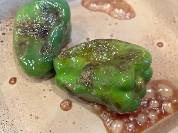 ピーマンを切らないで タネやヘタも一緒に食べる『おかか和え』が大正解