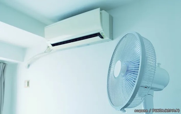 エアコンと扇風機の写真