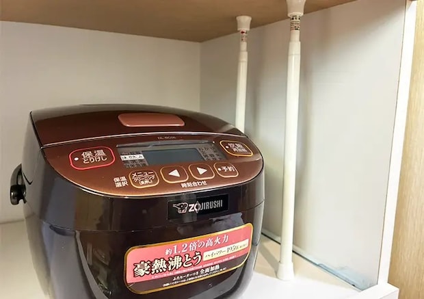 つっぱり棒の活用写真（撮影：grapeライフハック編集部）