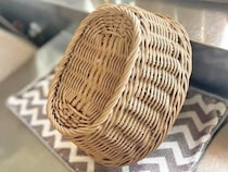 330円の『洗えるバスケット』　スリコに聞いた！キッチンが片づく活用法がこちら