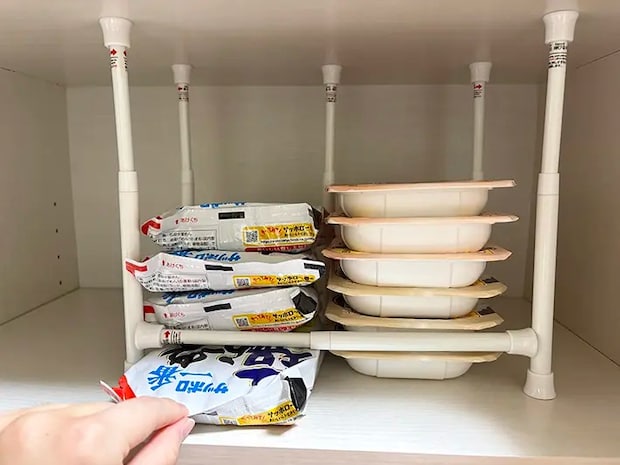 つっぱり棒の画像