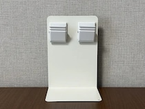 ブックエンドにマグネットクリップをくっつけると便利！　キッチンで役立つ活用法が、こちら