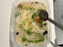 そうめん1束を500Wレンジでチン！　手順4つで作れる10分レシピが「絶品！」