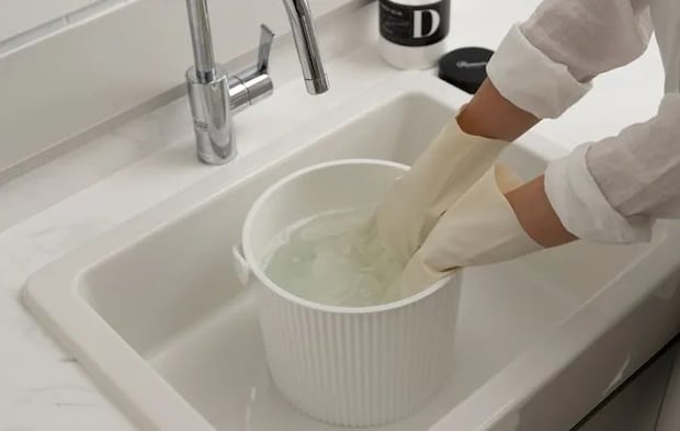 洗濯をする写真（撮影：Heulie）