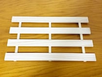 トースター上の『デッドスペース』にすのこを設置　3分で作れる収納スペースが快適だった