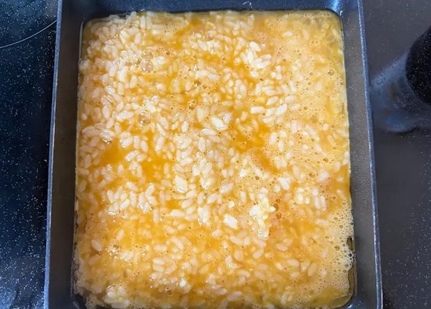 卵液を流し入れた画像（撮影：エニママ）