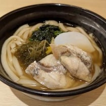 【くら寿司】うどん大好き＋フグ大好き=フグうどん大好き！ 下関で100年続く老舗の水産業者から仕入れた国産天然フグ