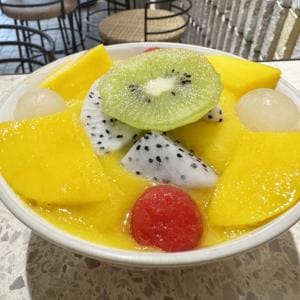 マンゴーまみれになりたかったら「マンゴタンゴ」でマンゴーを食べまくると良いですよ→ とろけるの