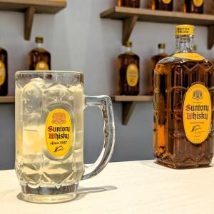 まさに常連さん気分！ 蒼井優CMのあのバーが現実に、「いつもので」で楽しむ角ハイボール体験レポ