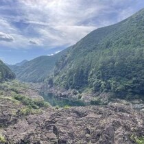 北山村観光協会が「人工物がいっさい目に入らない景色」を公開→ おわかりいただけだろうか