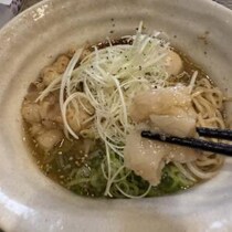【鹿児島グルメ】和牛もつラーメンが人気！　鹿児島中央駅近くの人気ラーメン店「薩摩和穣麺 燎(かがりび)」