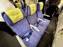 ひろゆきがオススメする快適な「飛行機の座席位置」に座ってみた→ その結果