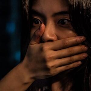 あなたには聞こえる？　団地での騒音をめぐる韓国ホラー『層間騒音』監督が聞いた撮影中の“奇妙な音”【実際の音声あり】［ホラー通信］