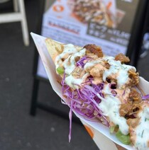 ヨーロッパ式ケバブが注目集める / トルコ式とは違った珍しいタイプだよ「SATO KEBAB」