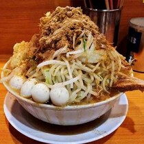 おそらく人類でもっともラーメン二郎を食べた男 / 直系二郎大好きマンさんが5000杯食べる快挙