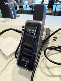 海外に行くときは変換プラグだけじゃなく「電源タップ」も持っていきましょう