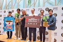 元サッカー日本代表選手が集結し「サッカー×沖縄コーヒー」を語るトークイベントが開催