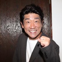 芸能生活30周年！原口あきまさインタビュー「ひとりだったら、ここまでこれていない」15年ぶりの単独ライブも開催