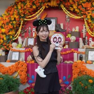 映画『リメンバー・ミー』の世界観を楽しめるエリアに、大人なデコレーション！　TDSの「ディズニー・ハロウィーン」