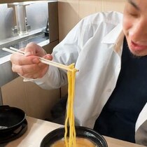 ひろゆきが回転寿司屋「くら寿司」でラーメンを食べた結果