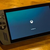 マイクロソフトとASUSがコラボした携帯ゲーム機「ROG Xbox Ally X」レビュー　ゲームプレイに特化した「Xbox フルスクリーン エクスペリエンス」を徹底チェック