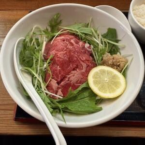 万博記念公園駅の隣の山田駅近く　“唯一無二の御料理”をうたう「松阪牛麺」を食べてみた