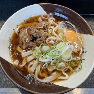 【名古屋グルメ】「最速・最安・最高の…ベスト・パートナー」！？　名古屋駅・新幹線ホーム「住よし」のきしめん