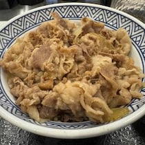 吉野家の牛丼の食べ方が話題 / 新日本プロレス所属・ヒートストーム上村優也選手の場合