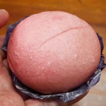 なんでもかんでも「まん化」してくるコンビニ！ それ大正解！ ローソンに大学いもまん爆誕