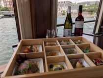 ソムリエおすすめめの九州産ワイン＆アペリティフをクルーズで堪能！長崎・ハウステンボスの秋グルメ