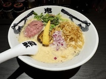 ラーメン屋「鬼金棒Lab」で牛骨スープのラーメンを食べた結果