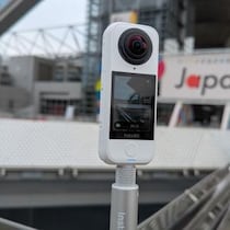 軽量・コンパクトになった360°アクションカメラ「Insta 360 X4 Air」レビュー　ジャパンモビリティショー2025を撮影してみた