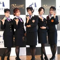 Roseliaが特別なCA衣装で羽田空港のコラボを紹介！ アジアツアーへの意気込みも語られた記者会見の模様をレポート!!