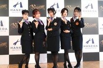 Roseliaが特別なCA衣装で羽田空港のコラボを紹介！ アジアツアーへの意気込みも語られた記者会見の模様をレポート!!