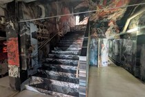 【愛知県瀬戸市】廃校でゾックゾク！アート初心者でも楽しい国際芸術祭「あいち2025」