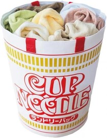 デカいカップラーメン！？と思ったらランドリーバスケットでした。Amazonで見つけたアイテムが暮らしのスパイスになった件